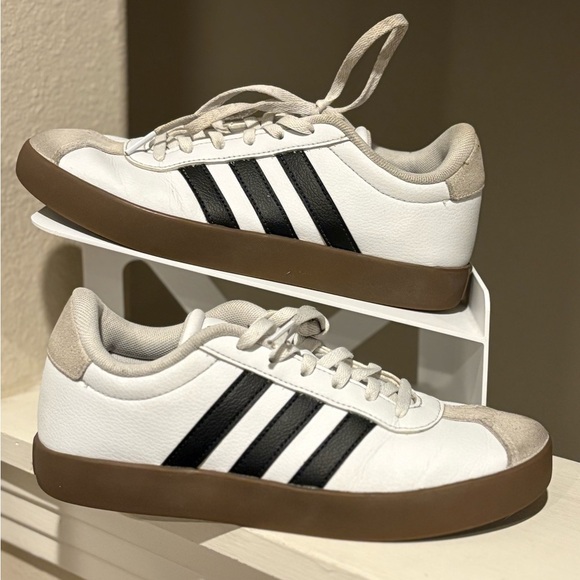 adidas VL Court 3.0 K 'White Black Gum' ID9062 Youth Size 5 - Picture 1 of 9